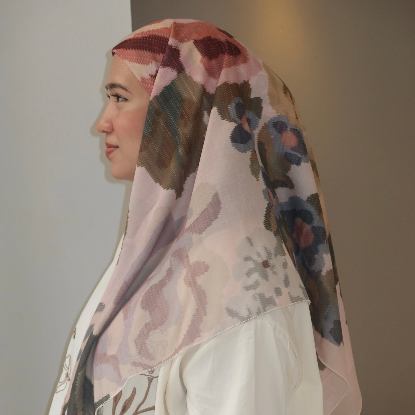 Lace in Bloom Fleur Scarves