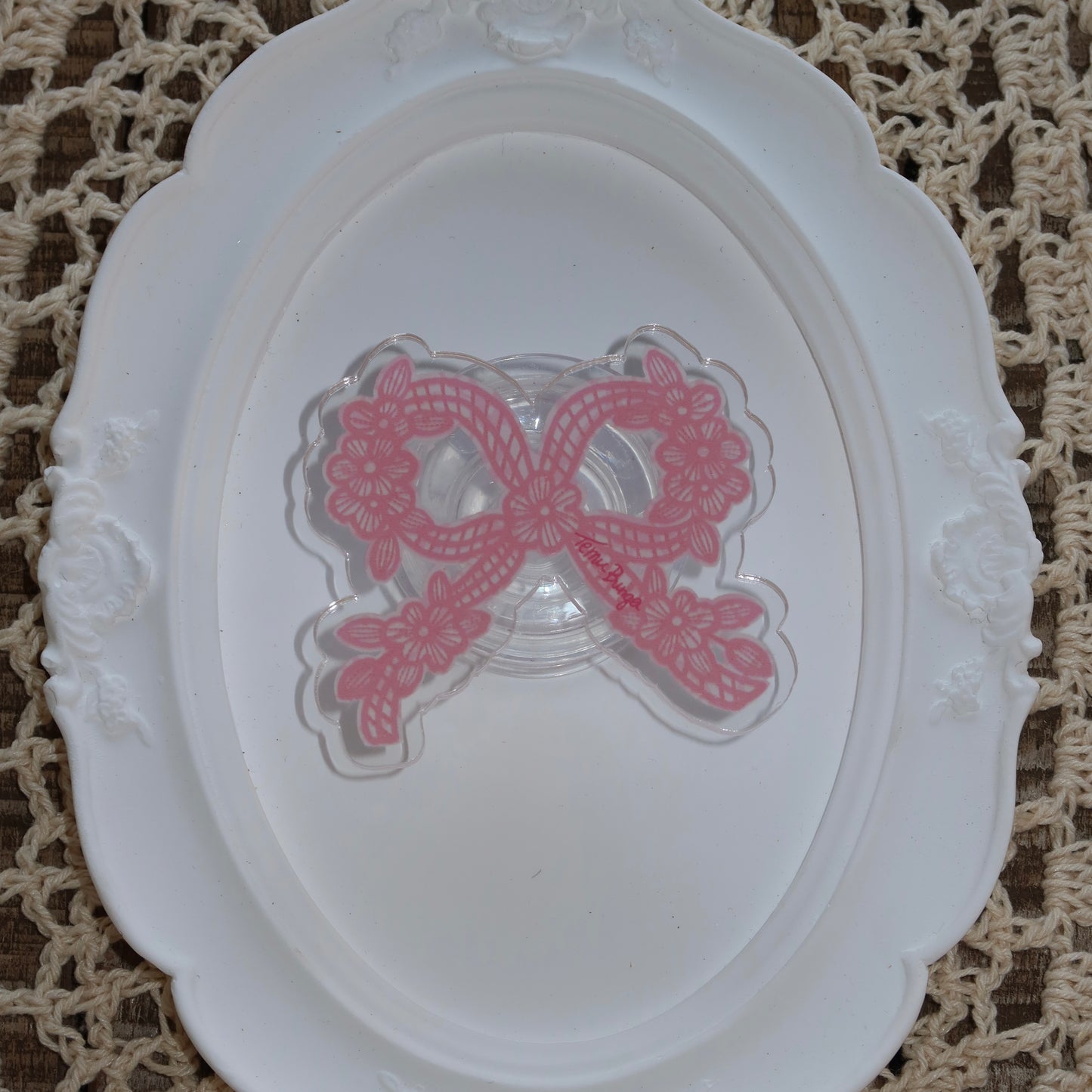 Lace in Bloom Phone Grip Collection