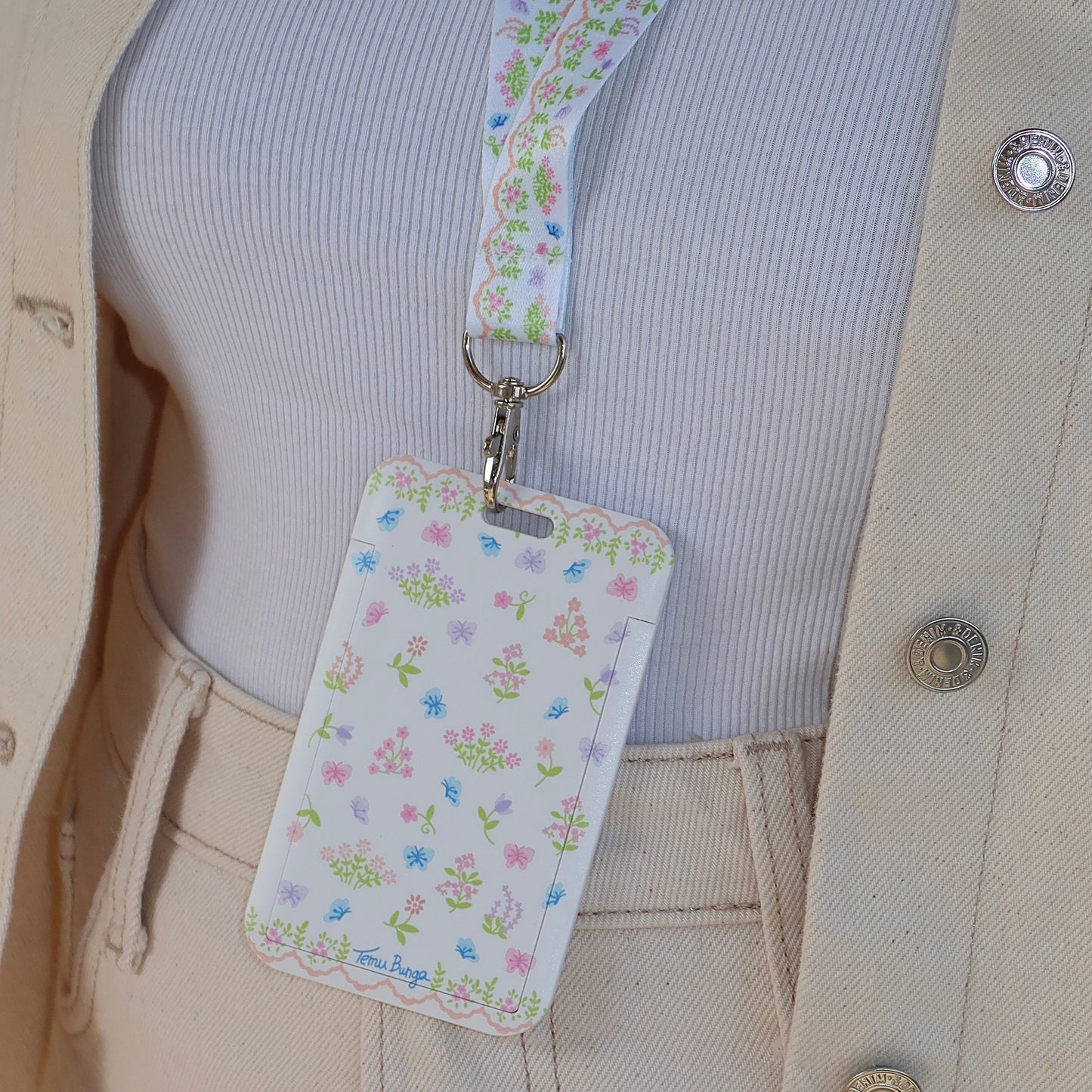 Lace in Bloom Card Holder & Lanyard