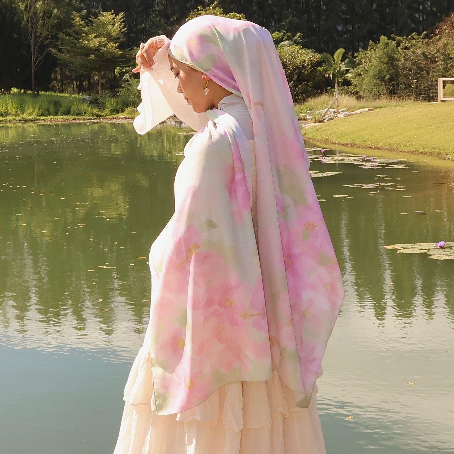 Dear Sekuntum Anggun Scarves