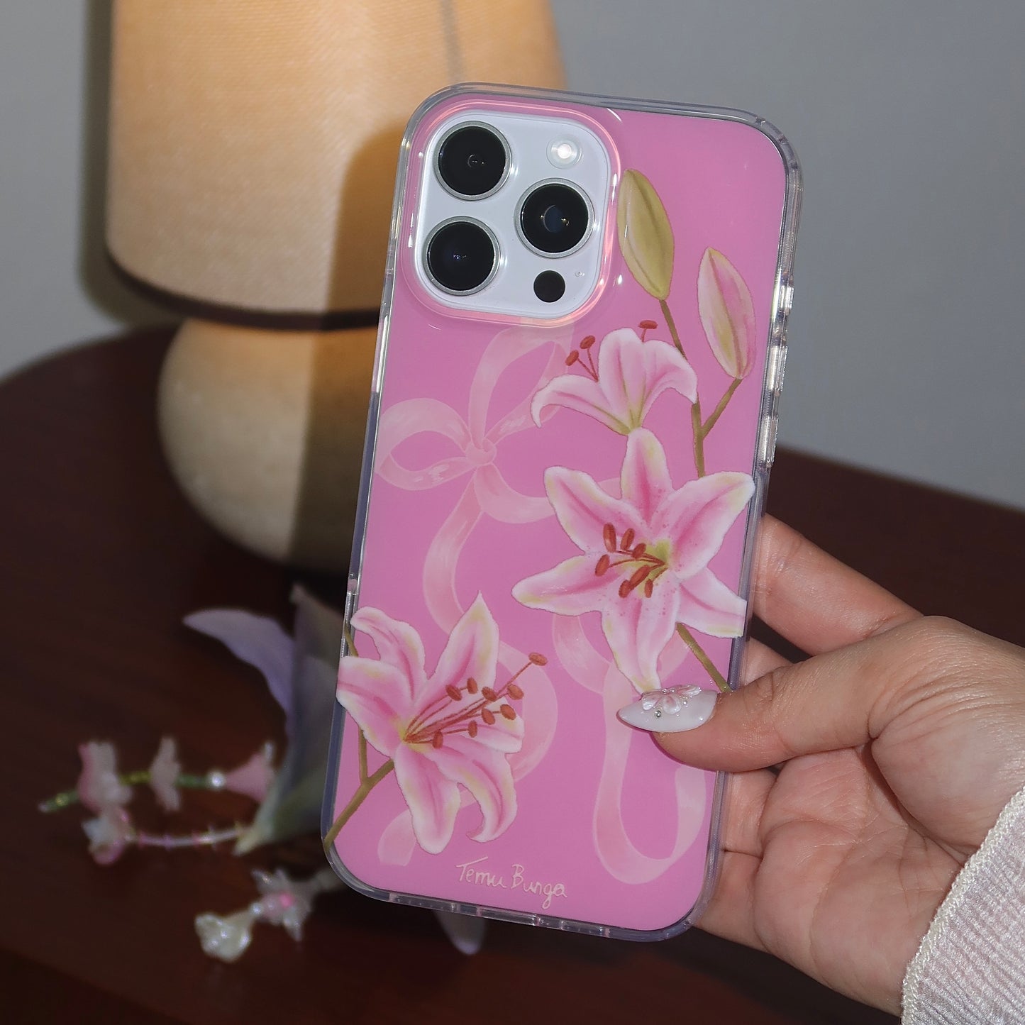Tentang Lily Phone Case Collection